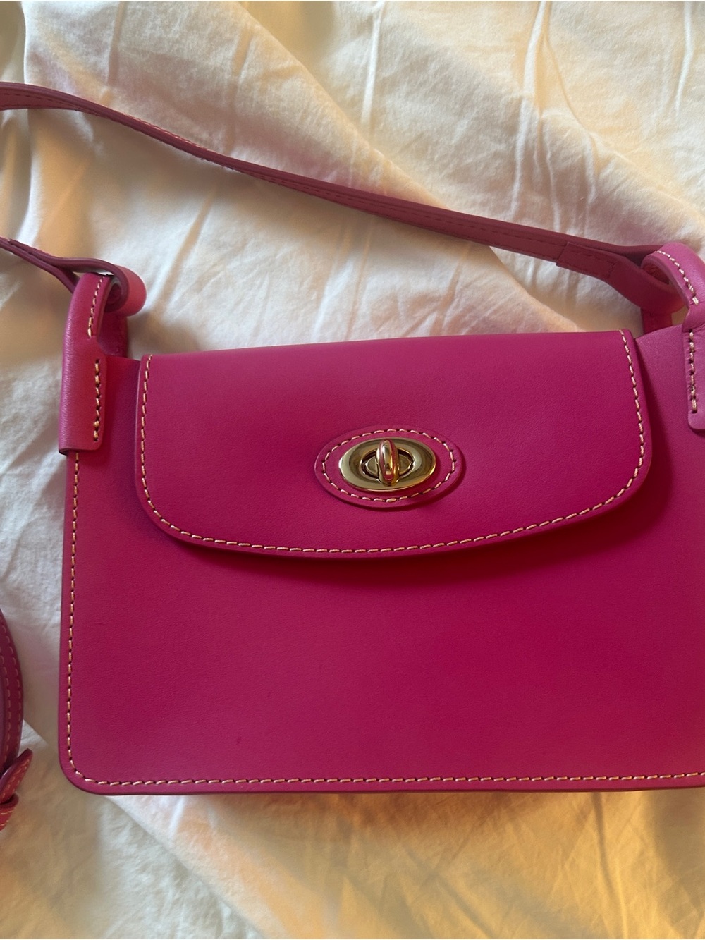 Dooney and Bourke Pink Crossbody Bag - Picture 3 of 6